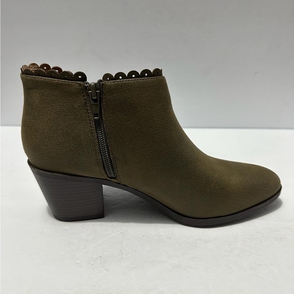 Journee Collection Tessa Bootie, Olive, Size 6.5 - Picture 7 of 8